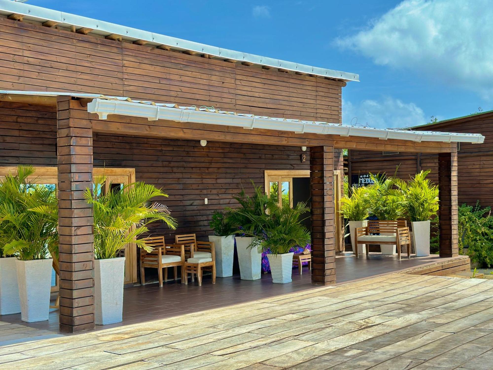 Medusa Hostel Isla Tintipan Tintipan Island Dış mekan fotoğraf